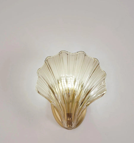 Shell Wall Light - NexioPick