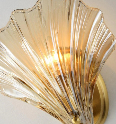 Shell Wall Light - NexioPick