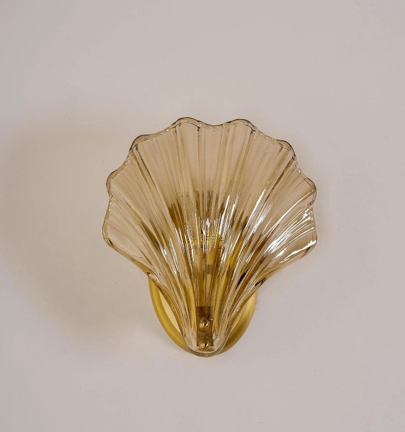 Shell Wall Light - NexioPick