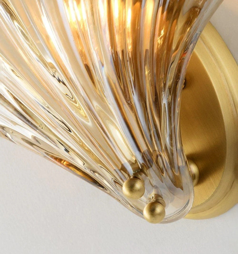 Shell Wall Light - NexioPick
