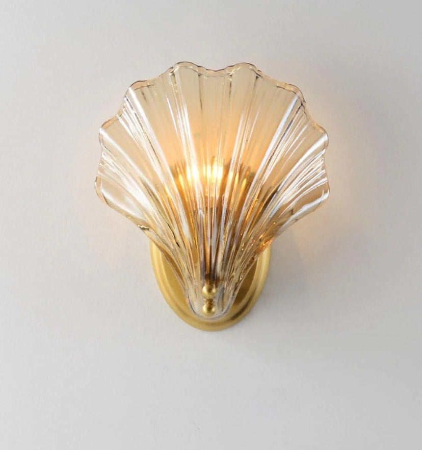 Shell Wall Light - NexioPick