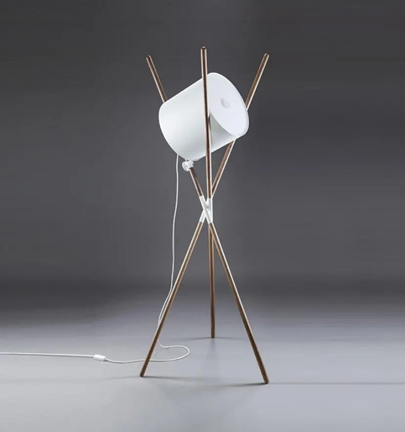 Shift Floor Lamp - NexioPick