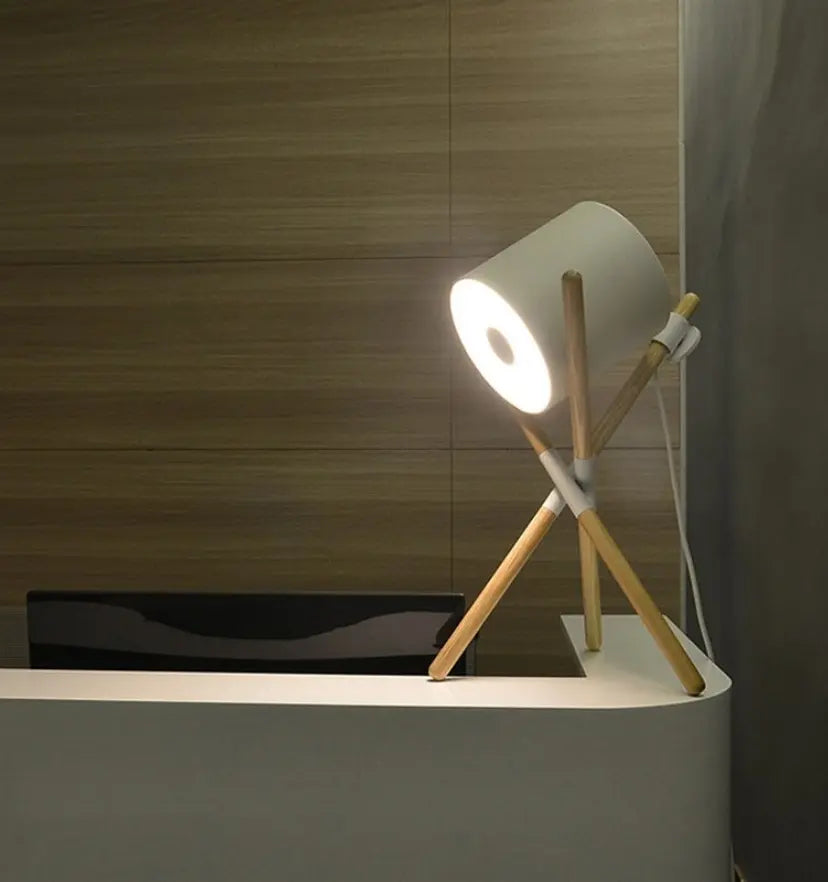 Shift Table Lamp - NexioPick