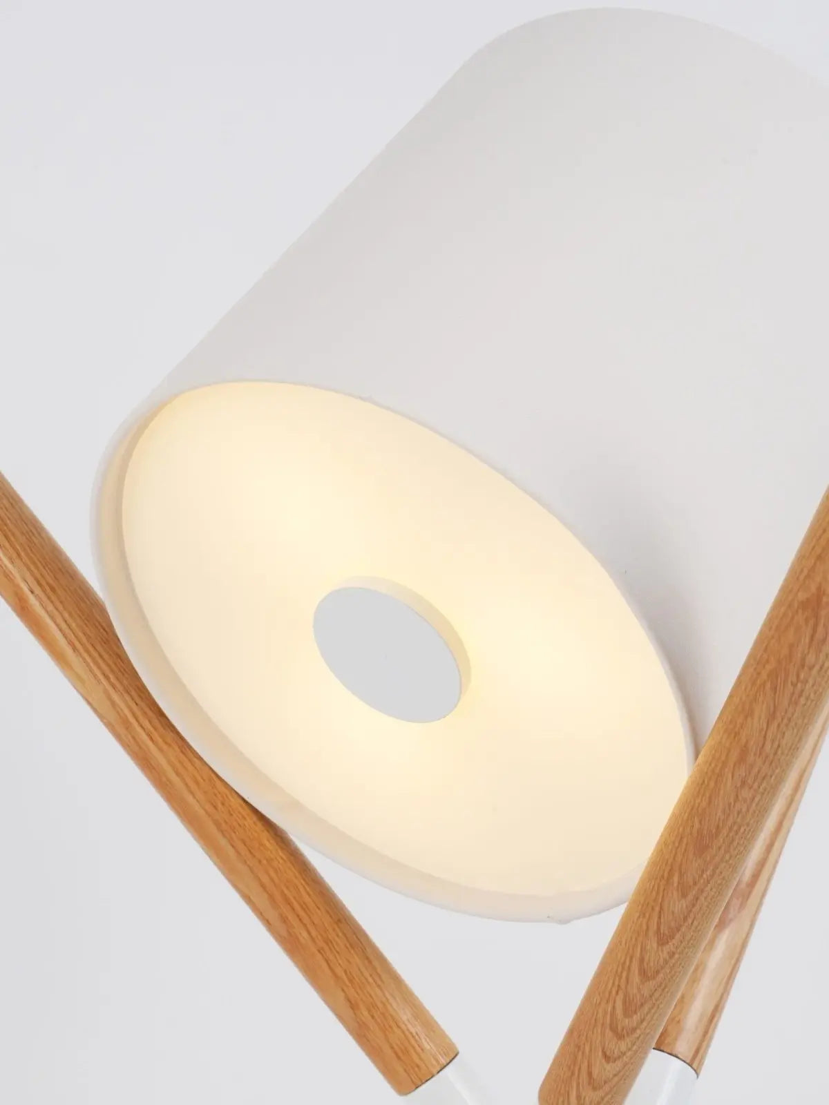 Shift Table Lamp - NexioPick