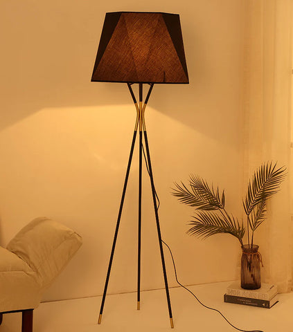 Solitaire Floor Lamp - NexioPick
