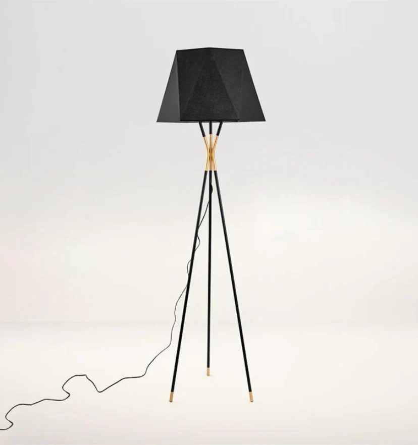 Solitaire Floor Lamp - NexioPick