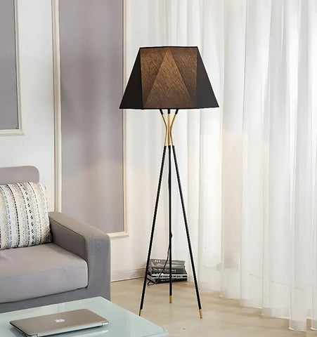 Solitaire Floor Lamp - NexioPick