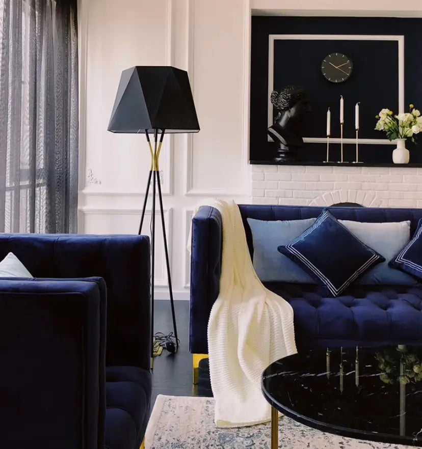 Solitaire Floor Lamp - NexioPick