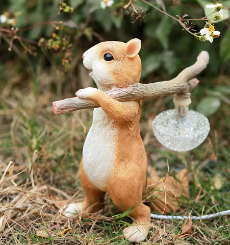 Squirrel Table Lamp - NexioPick