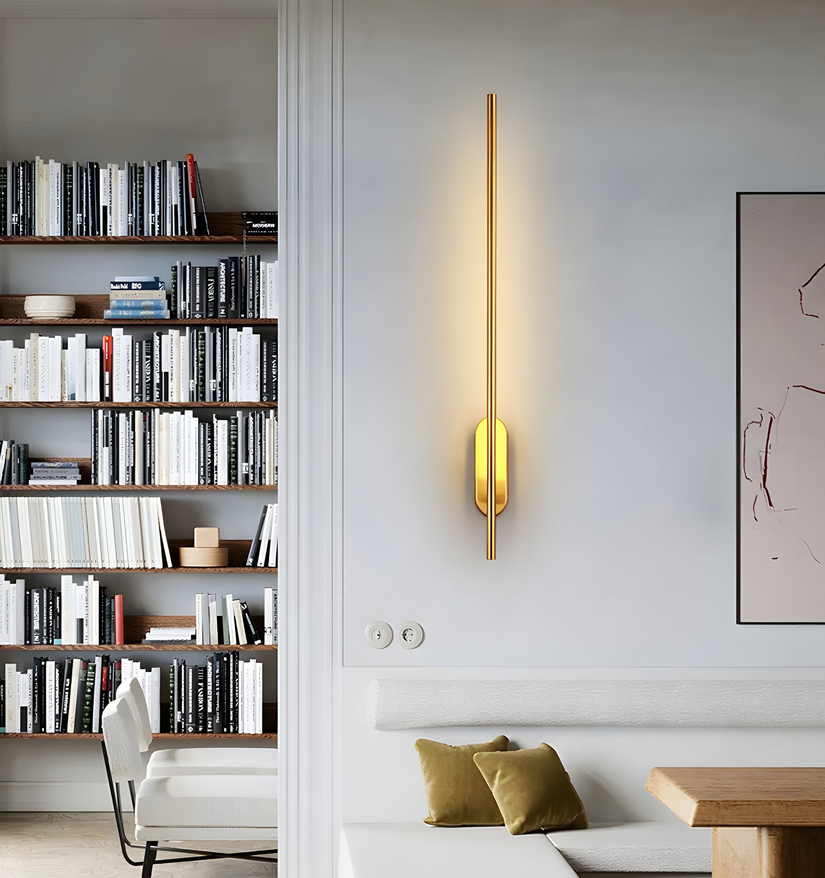 Stick Shaped Metal Wall Lamp - NexioPick