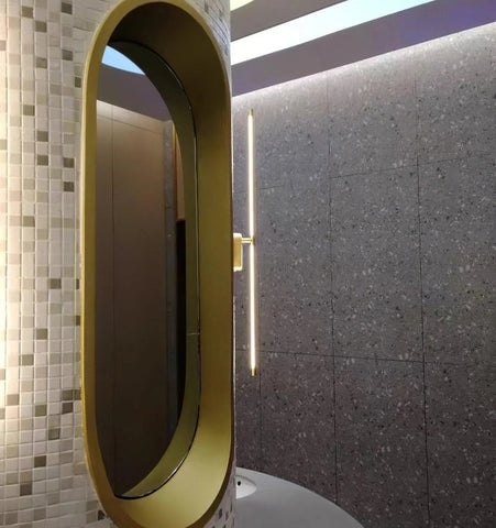 Stick Shaped Metal Wall Lamp - NexioPick