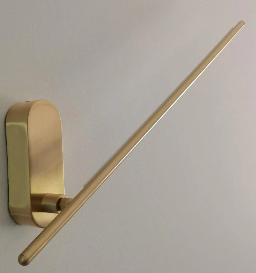 Stick Shaped Metal Wall Lamp - NexioPick