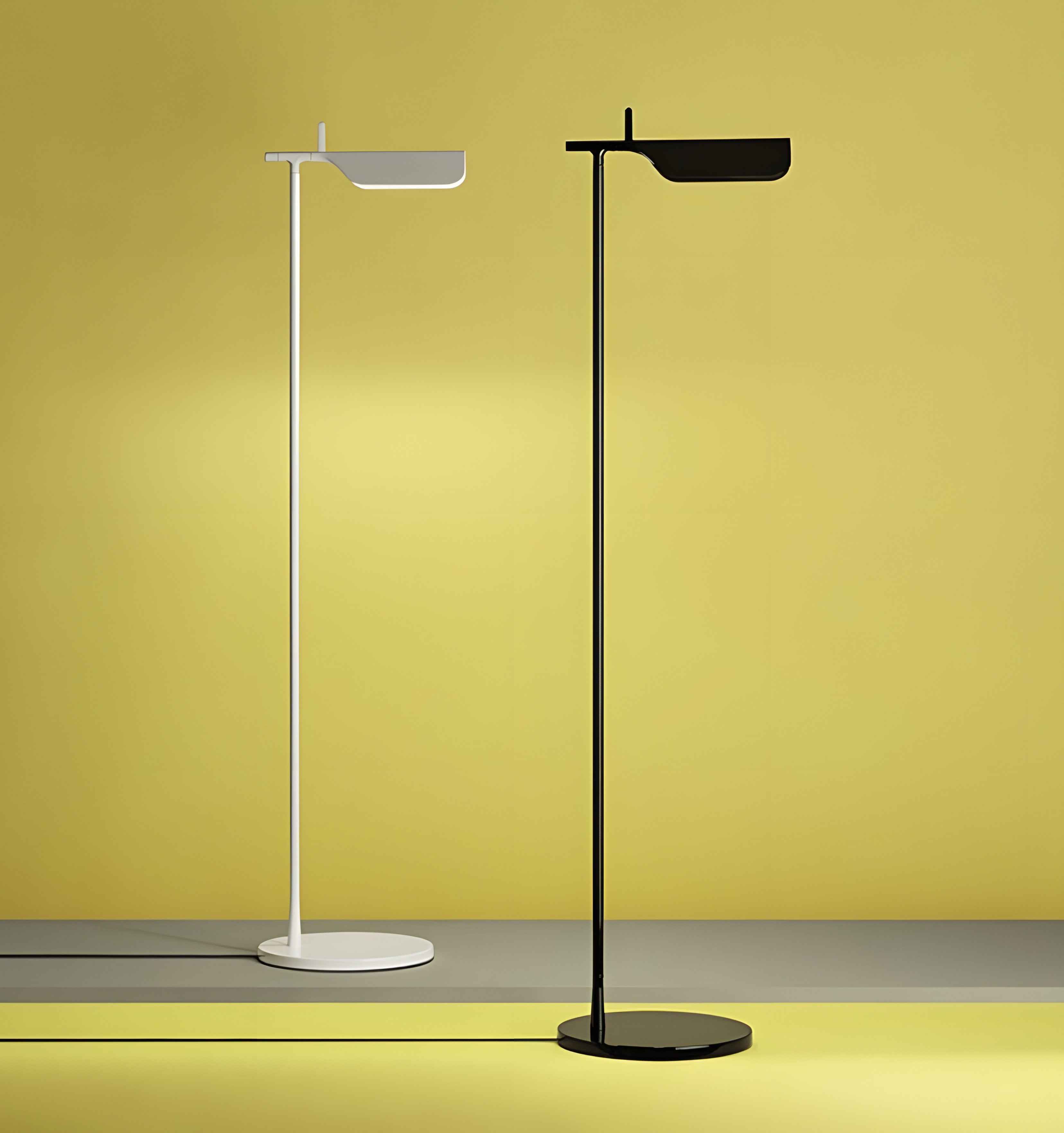 Pivot Ease Floor Lamp - NexioPick