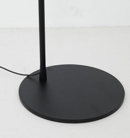 Pivot Ease Floor Lamp - NexioPick