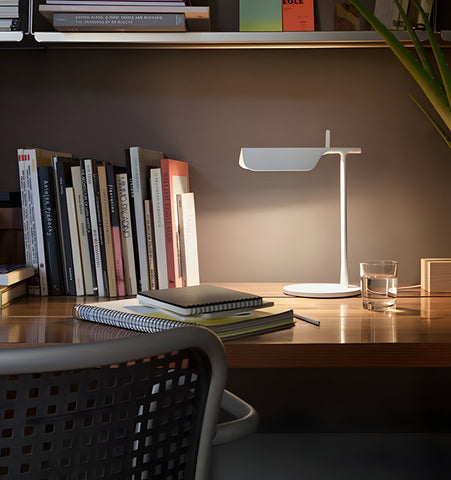Pivot Ease Table Lamp - NexioPick