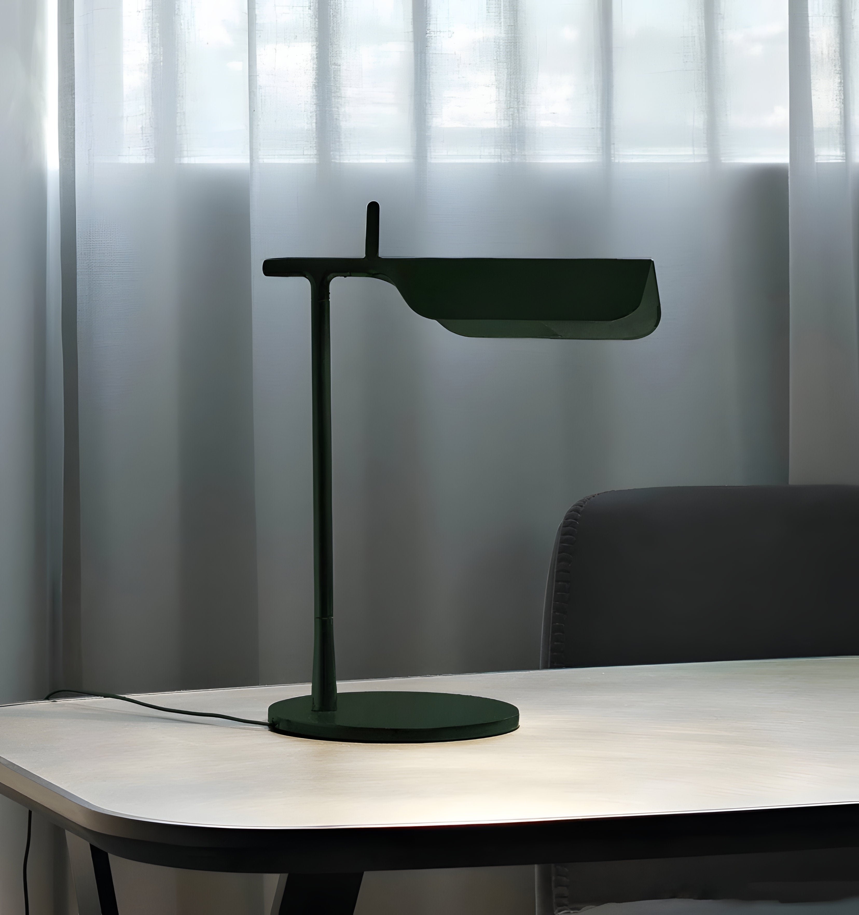 Pivot Ease Table Lamp - NexioPick