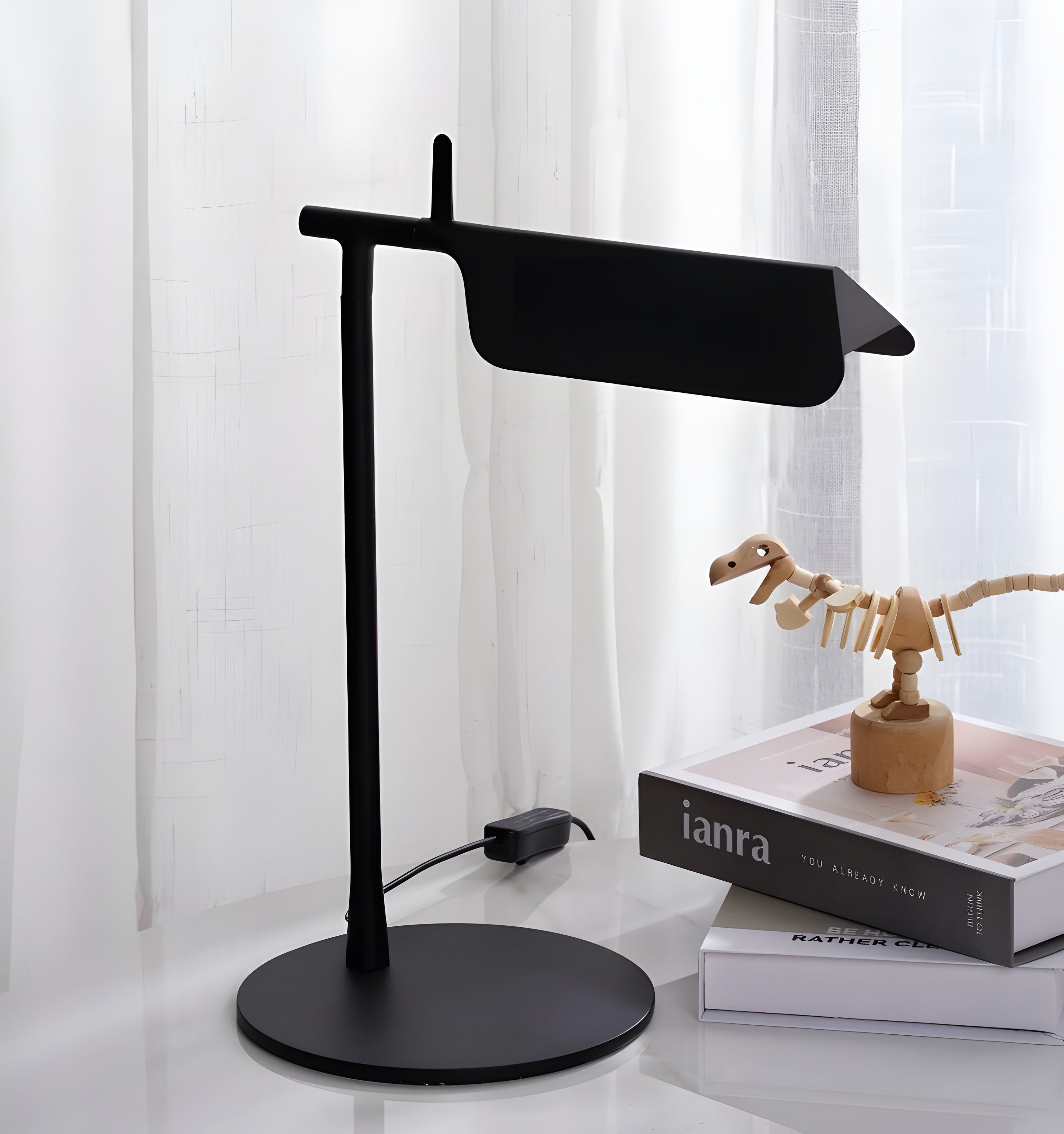 Pivot Ease Table Lamp - NexioPick