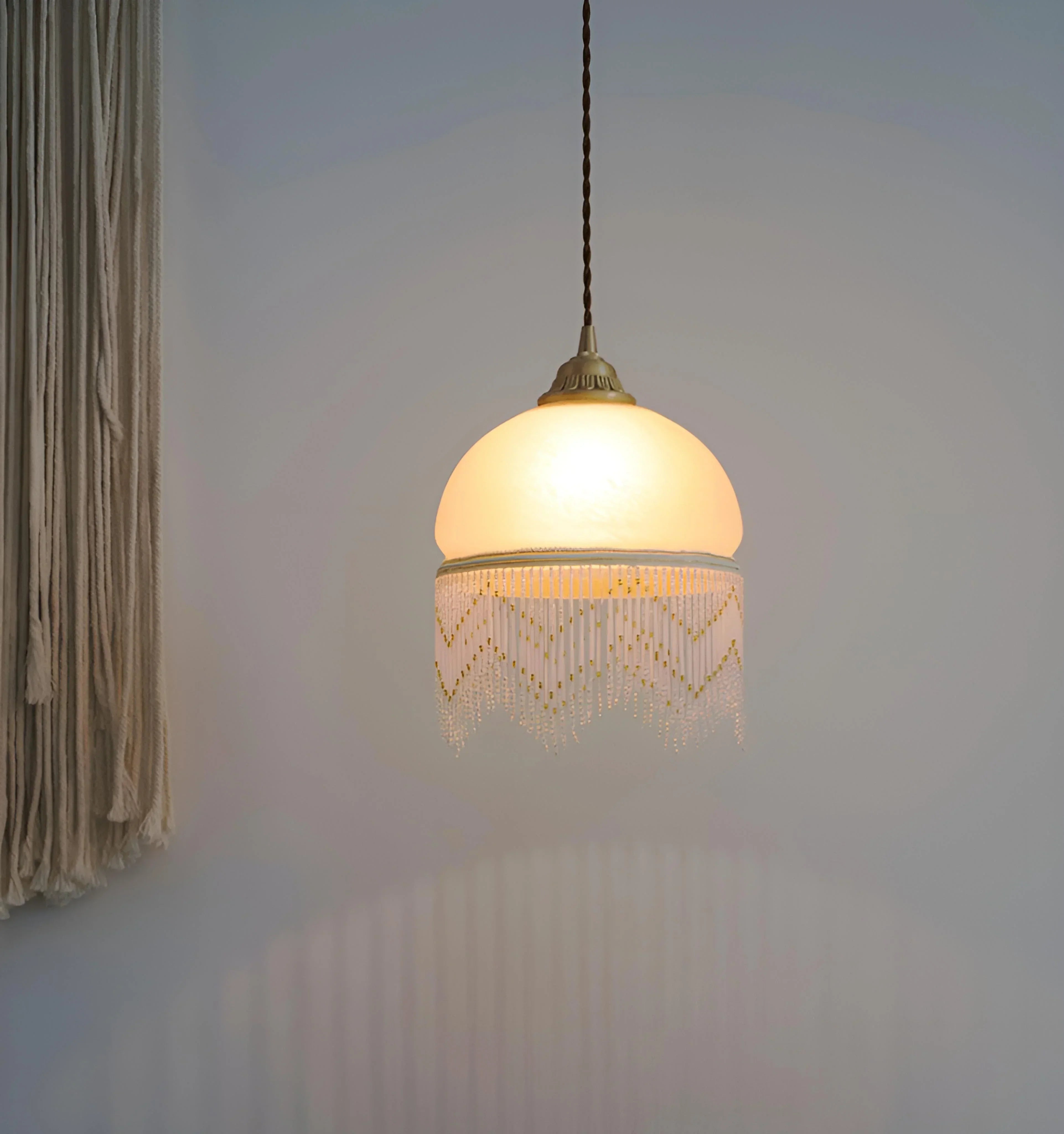 Tassel Pendant Lamp - NexioPick