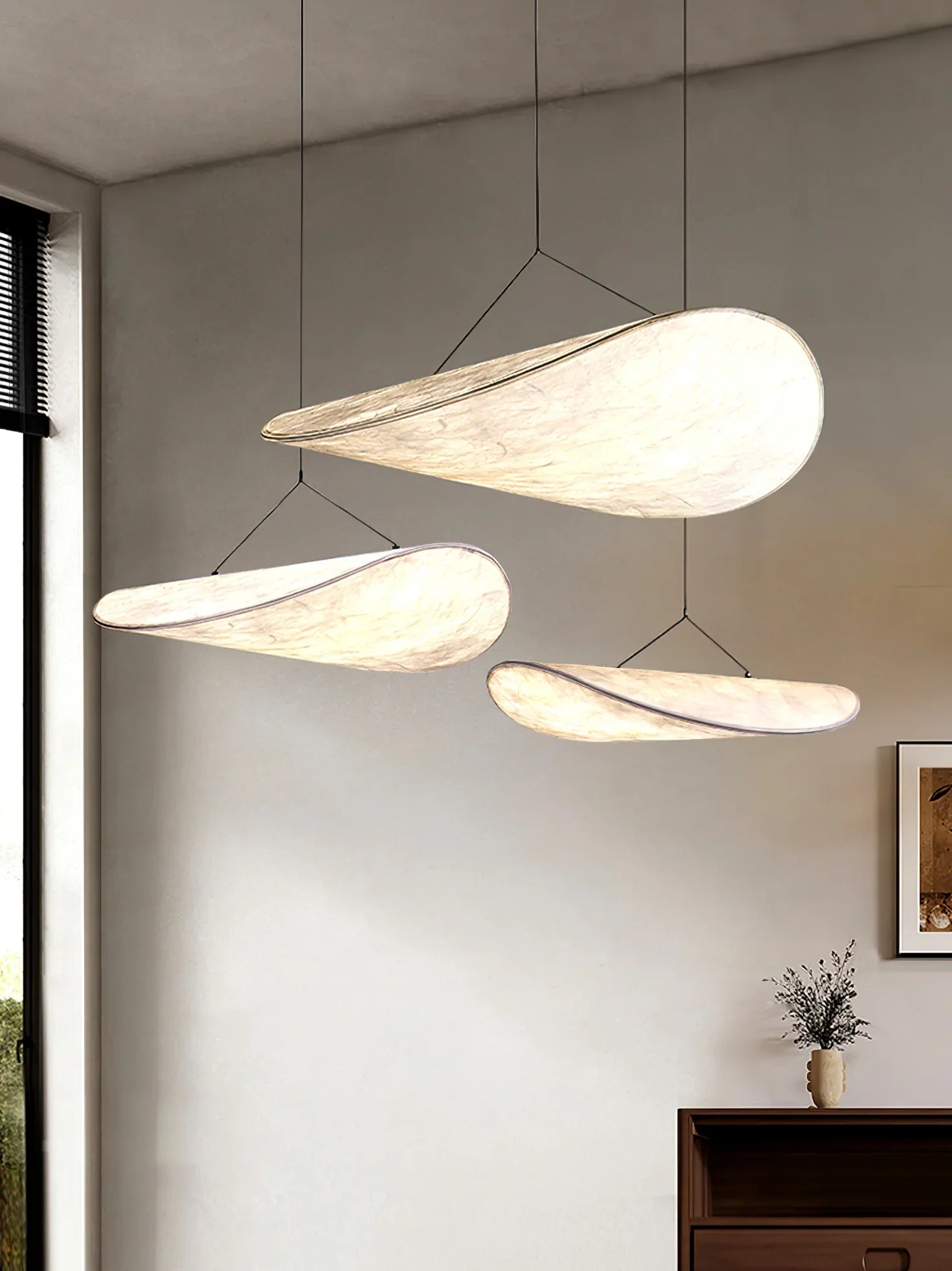 Tense Pendant Light - NexioPick