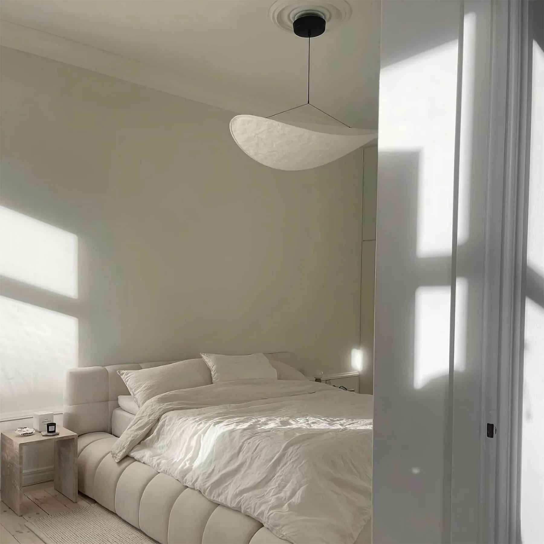 Tense Pendant Light - NexioPick