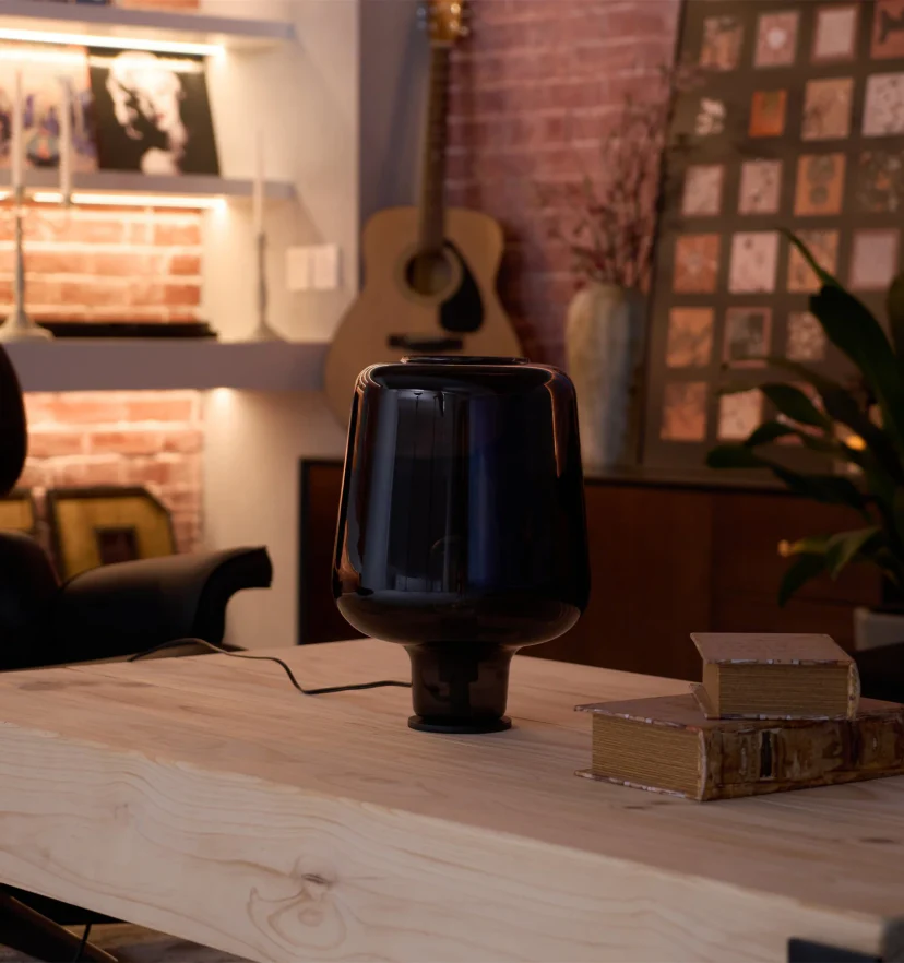 Teutonic Glass Table Lamp - NexioPick