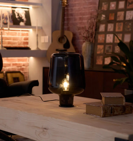 Teutonic Glass Table Lamp - NexioPick