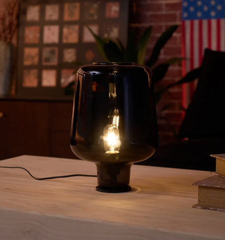 Teutonic Glass Table Lamp - NexioPick