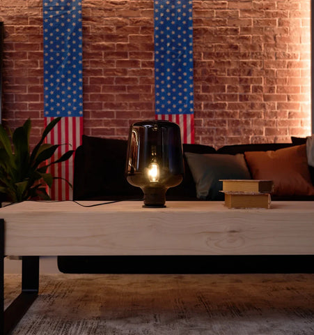 Teutonic Glass Table Lamp - NexioPick