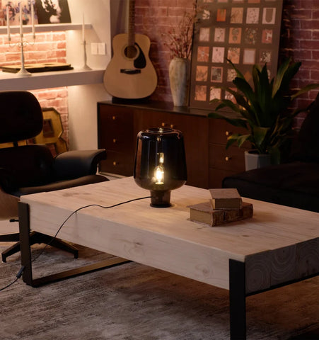 Teutonic Glass Table Lamp - NexioPick