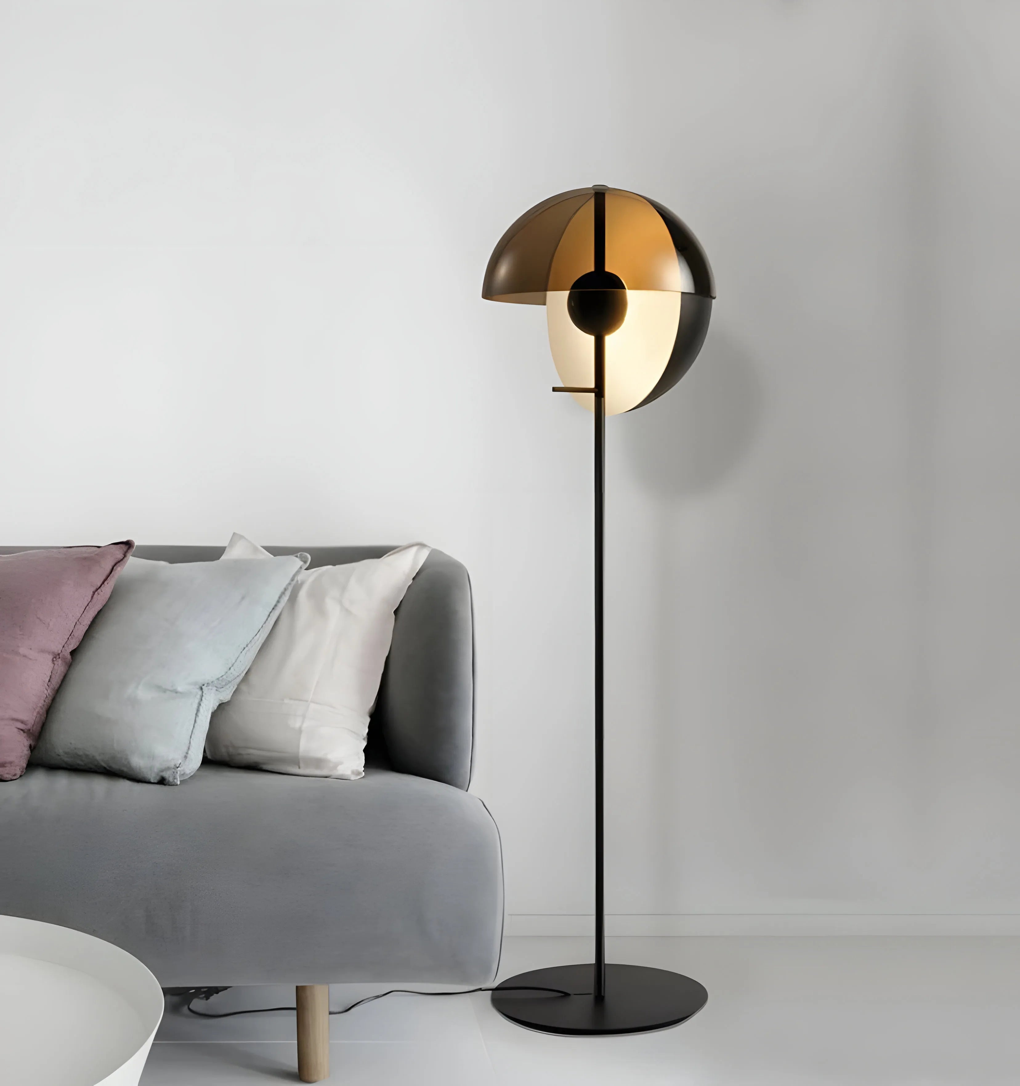 Theia Floor Lamp - NexioPick