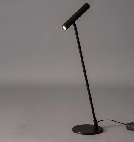 Tom LED Table Lamp - NexioPick
