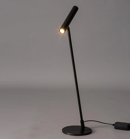 Tom LED Table Lamp - NexioPick
