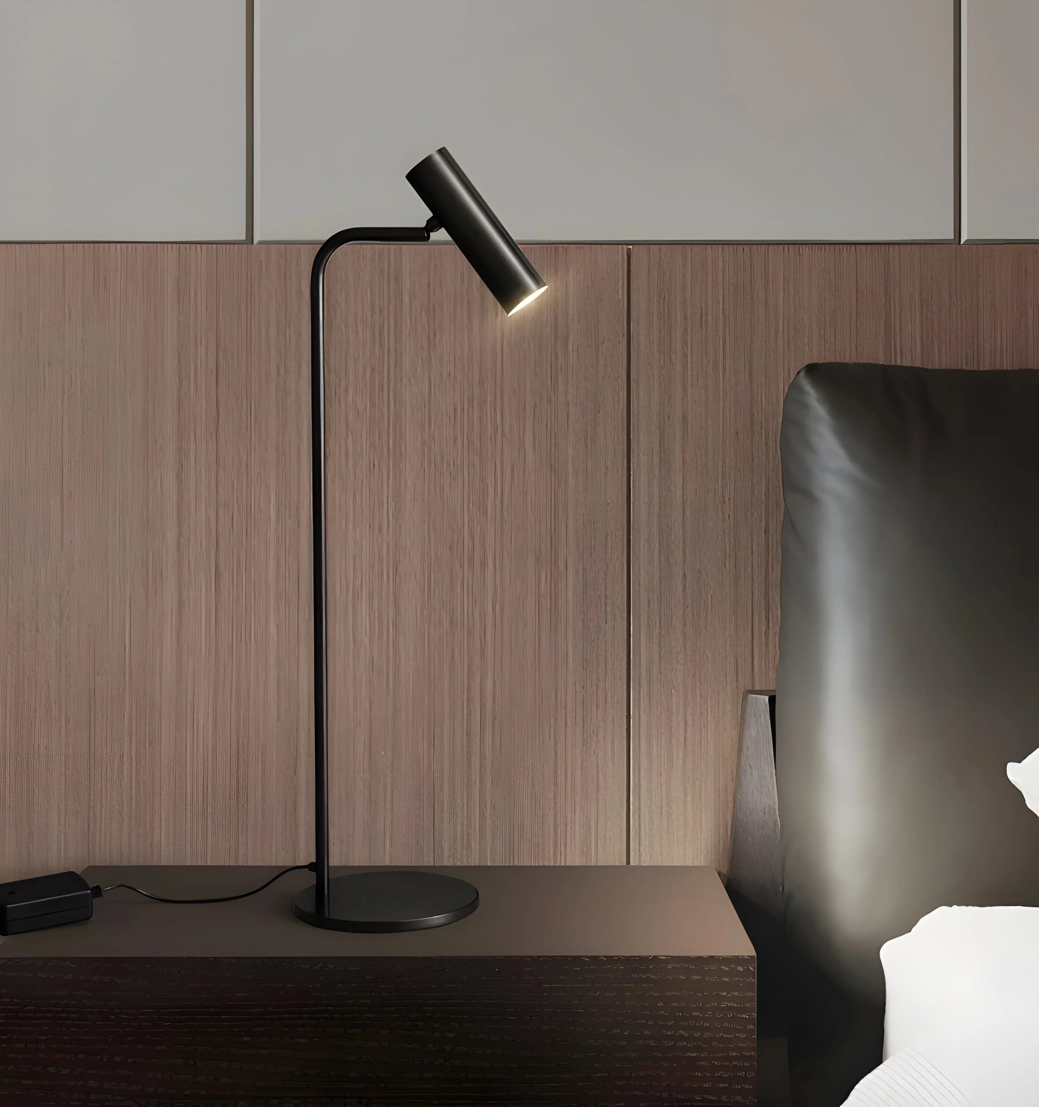 Torris Table Lamp - NexioPick