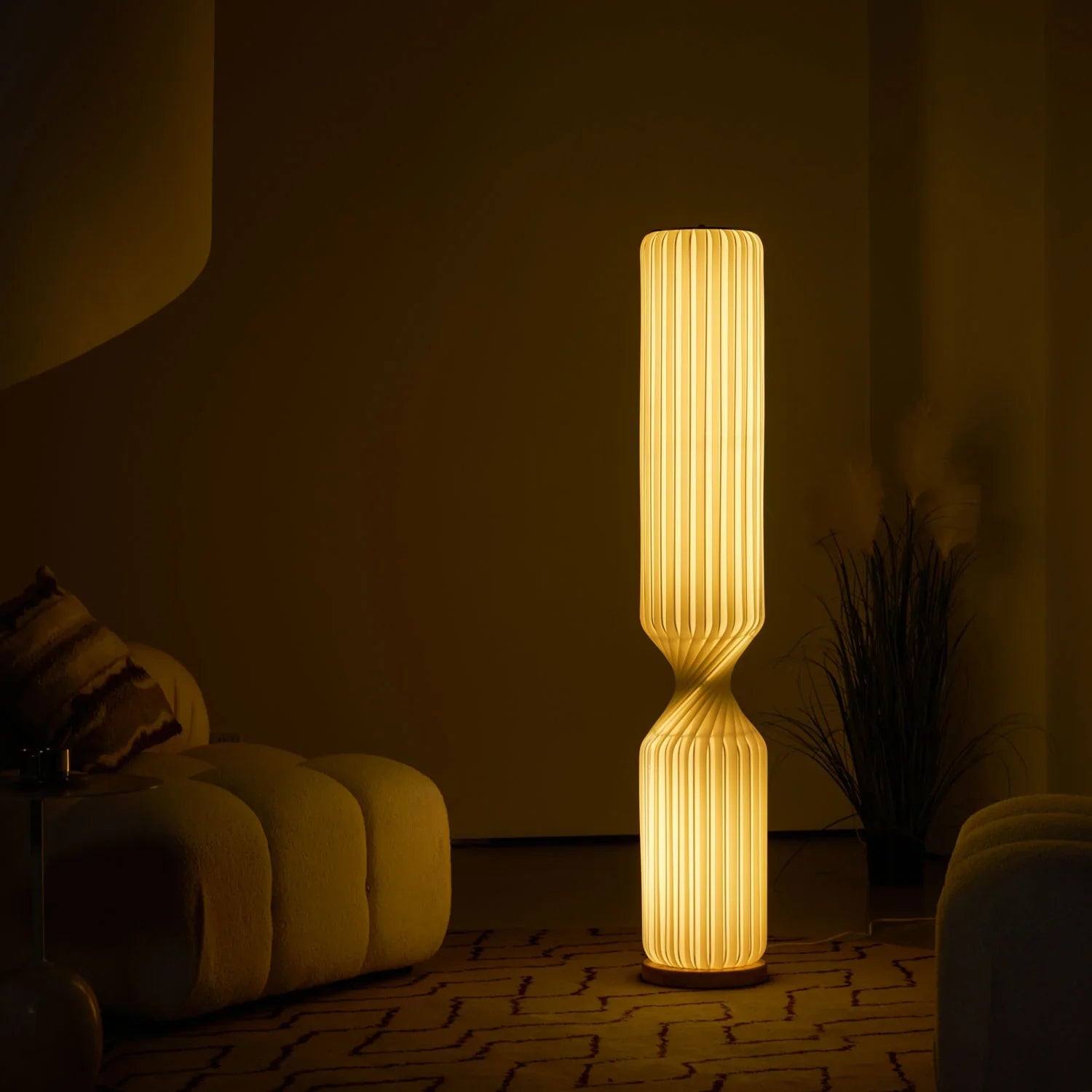 Twist Floor Lamp - NexioPick