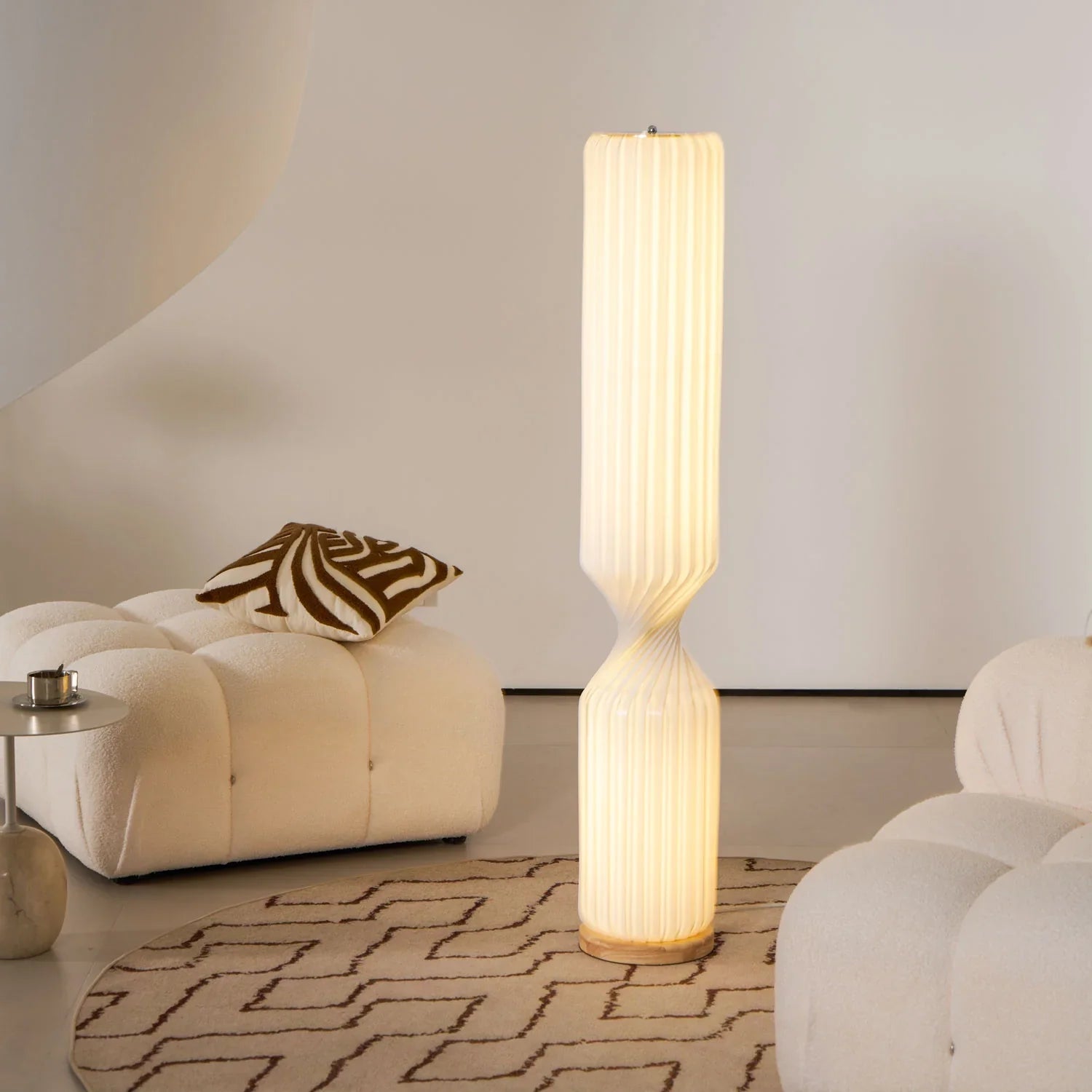 Twist Floor Lamp - NexioPick