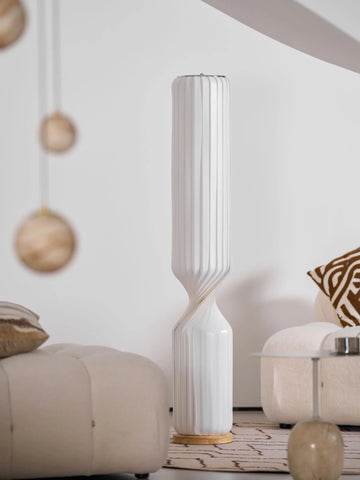 Twist Floor Lamp - NexioPick