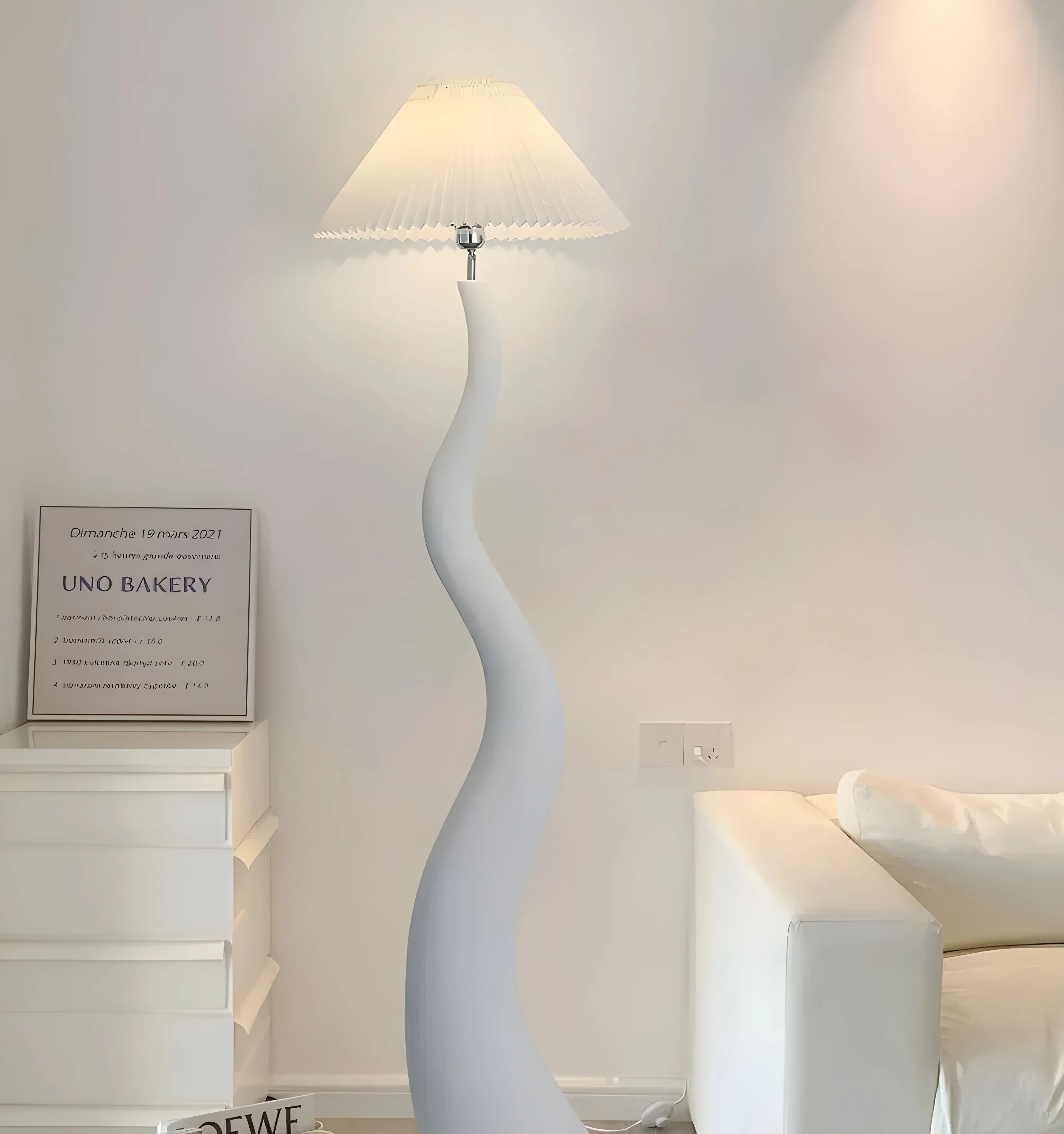 Twisted Pleated Floor Lamp - NexioPick