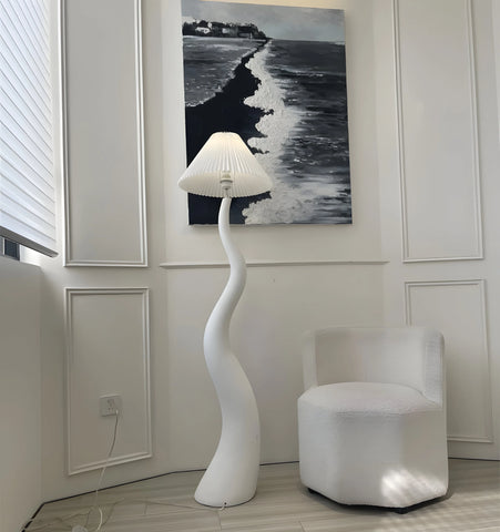 Twisted Pleated Floor Lamp - NexioPick