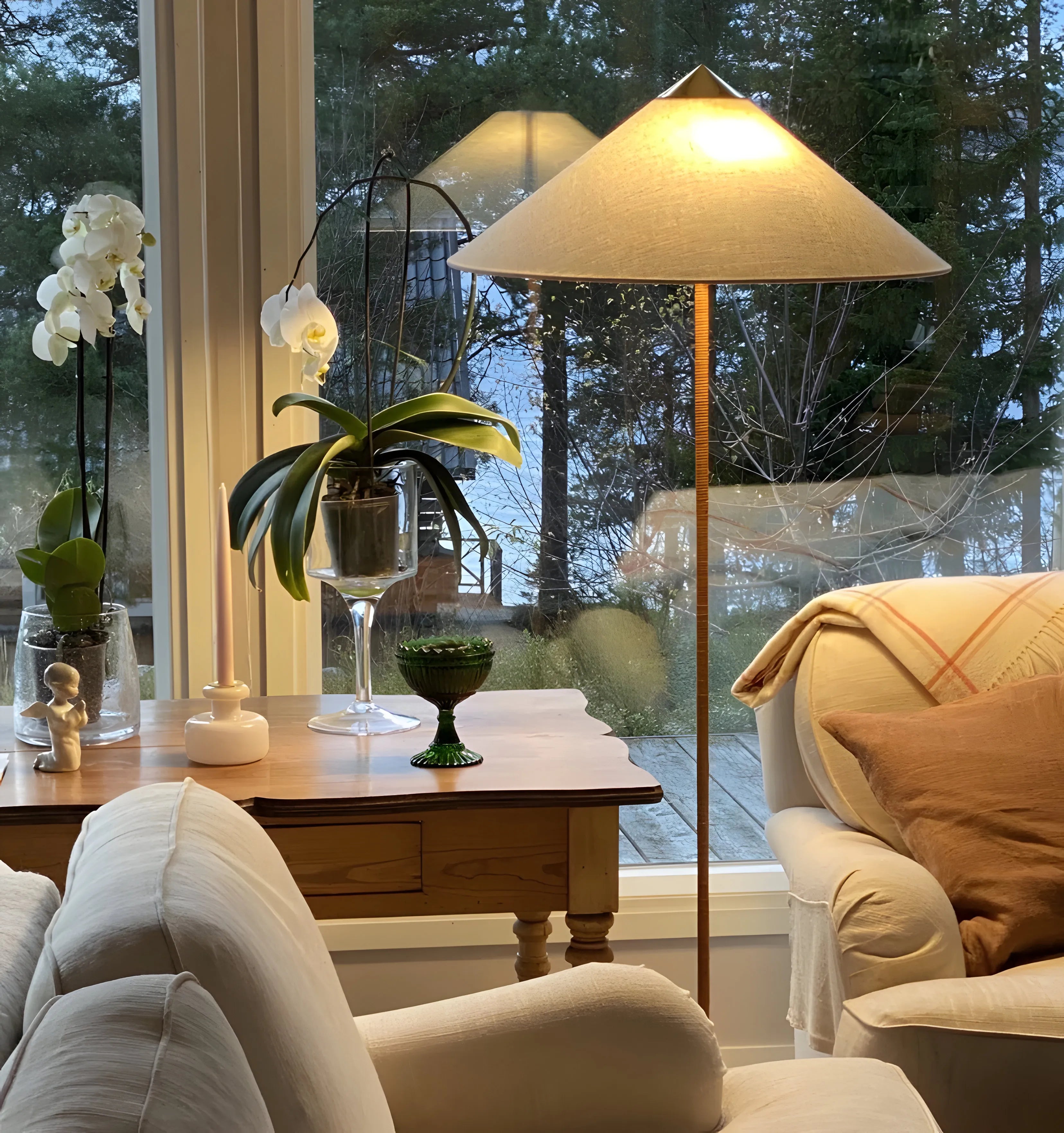 Tynell Floor Lamp - NexioPick