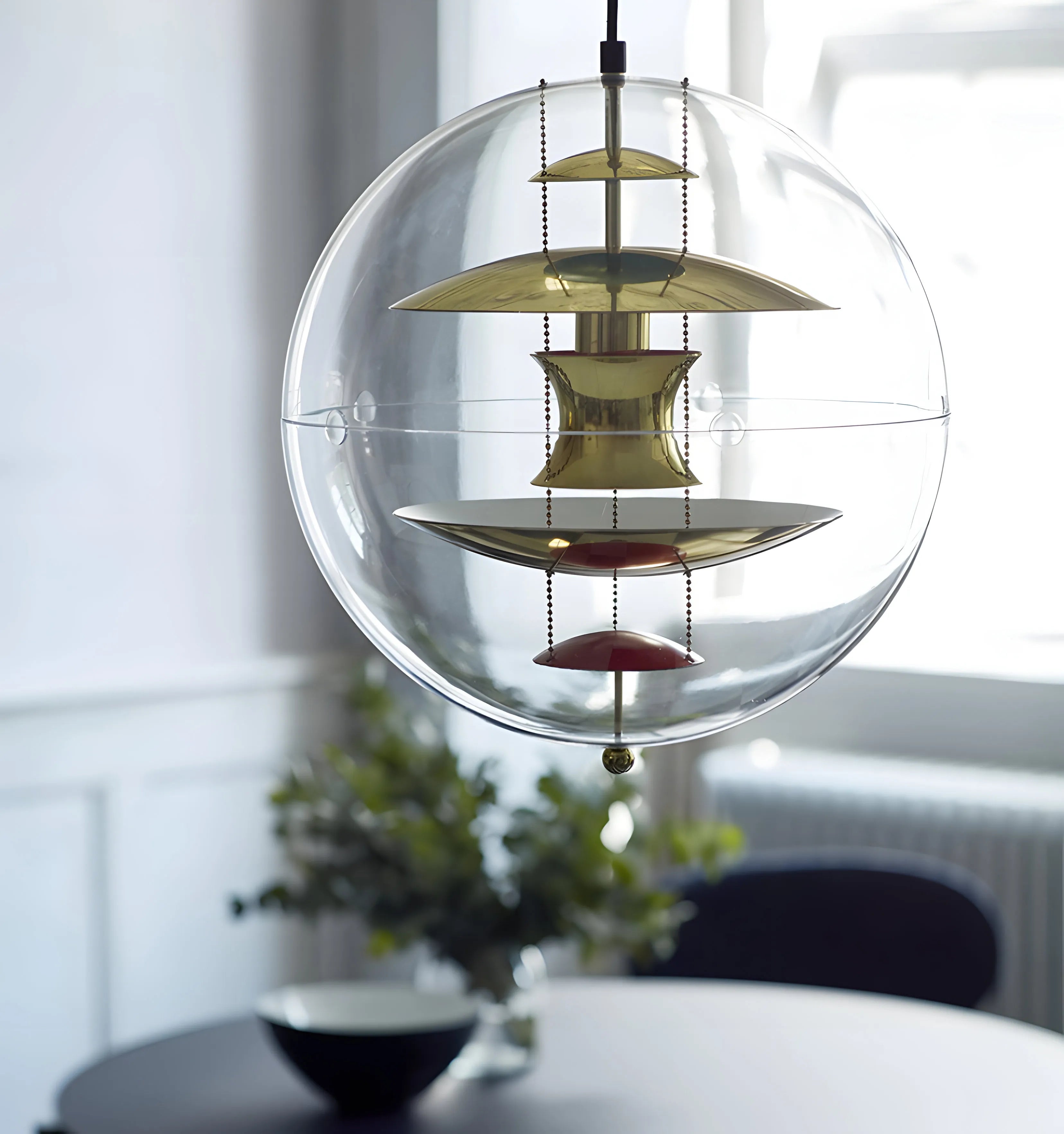 Round Sphere Pendant Lamp - NexioPick
