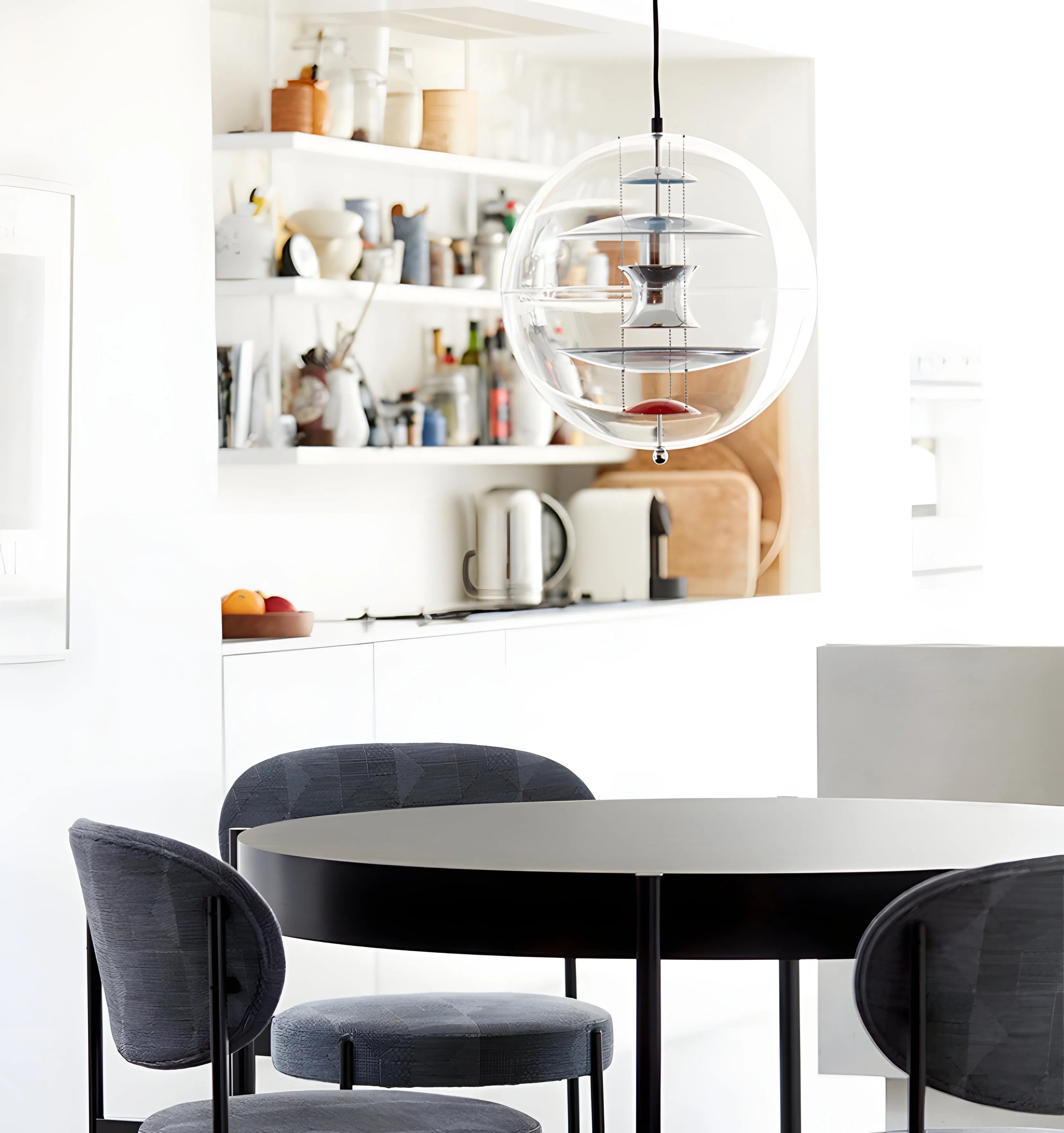 Round Sphere Pendant Lamp - NexioPick