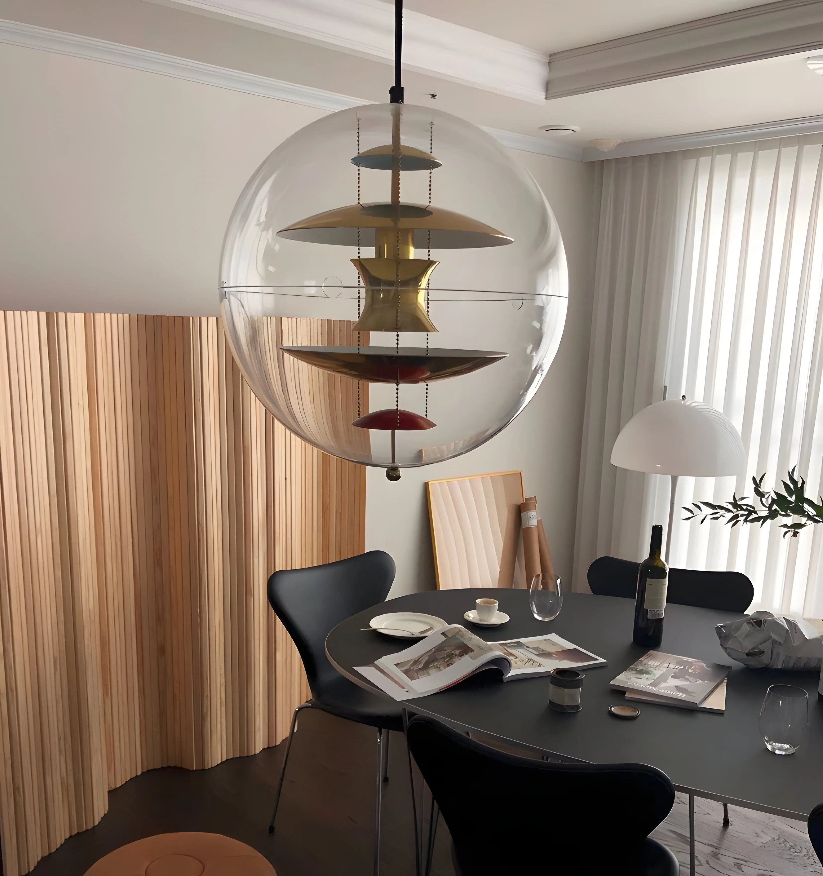 Round Sphere Pendant Lamp - NexioPick