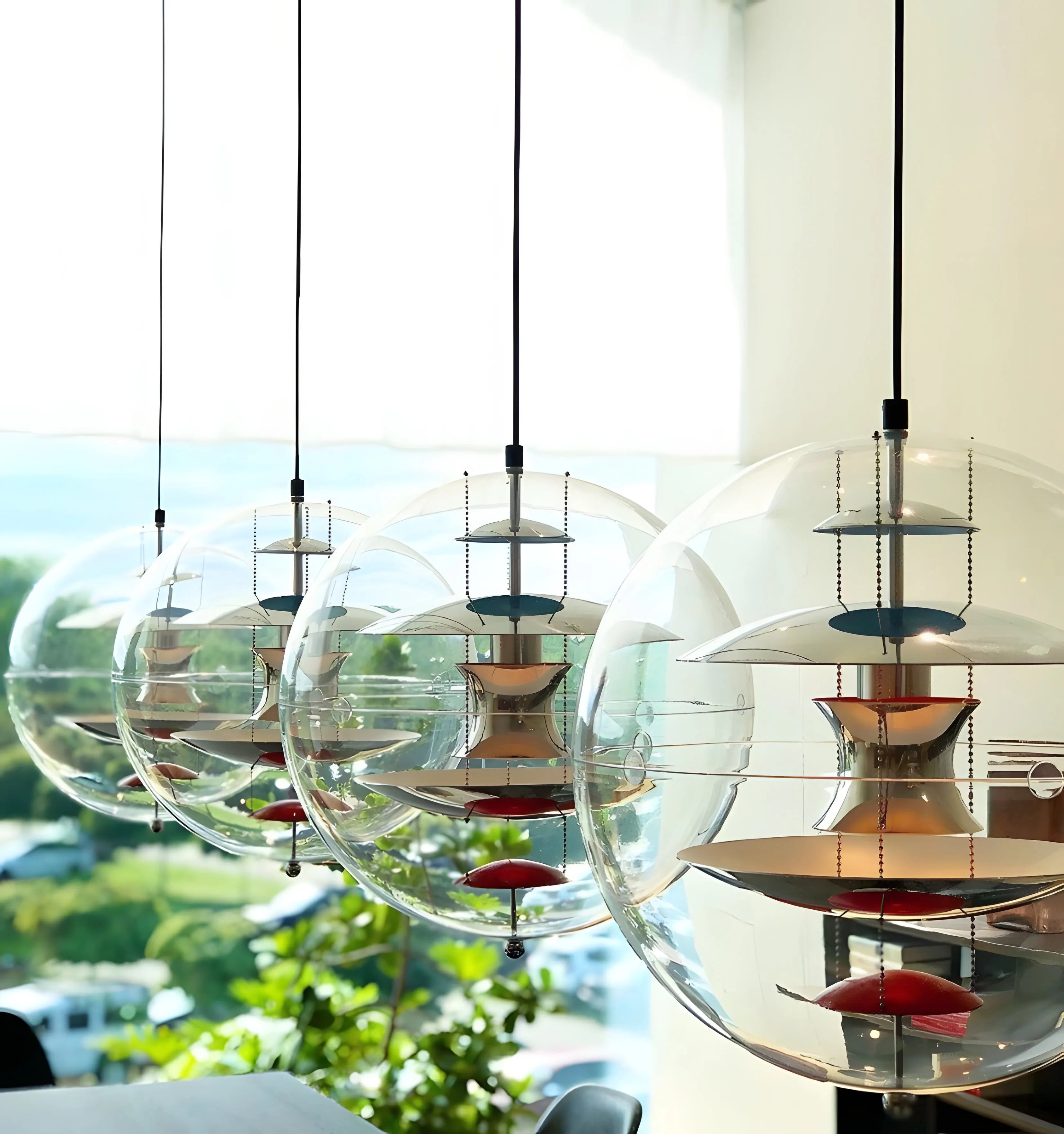 Round Sphere Pendant Lamp - NexioPick