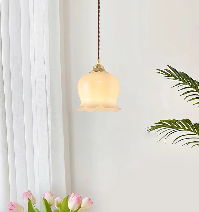 Valley Flower Pendant Lamp - NexioPick