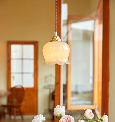 Valley Flower Pendant Lamp - NexioPick