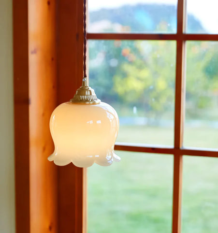 Valley Flower Pendant Lamp - NexioPick