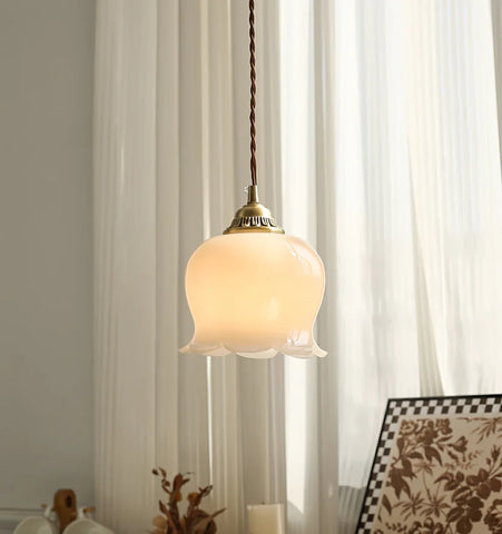 Valley Flower Pendant Lamp - NexioPick