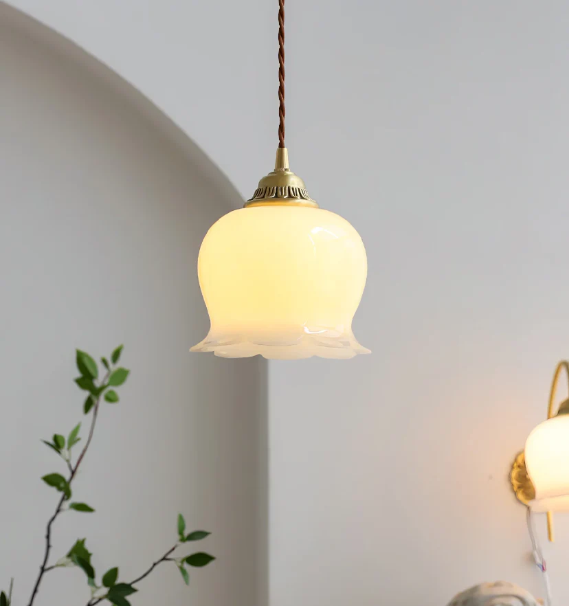 Valley Flower Pendant Lamp - NexioPick