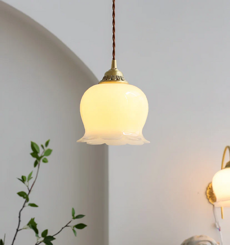 Valley Flower Pendant Lamp - NexioPick