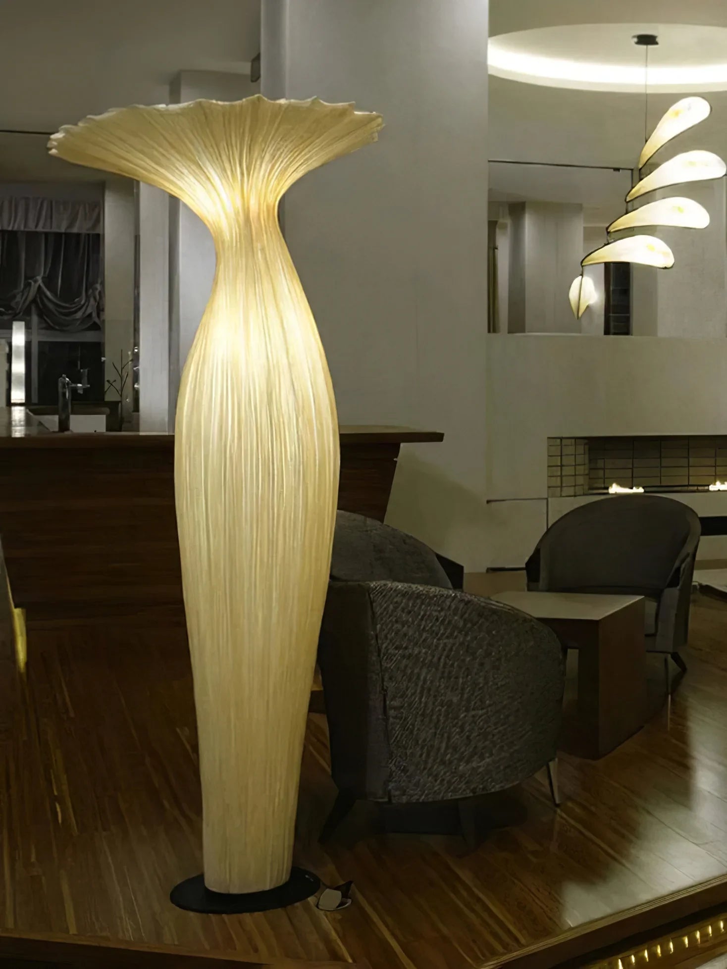 Vase Fabric Floor Lamp - NexioPick